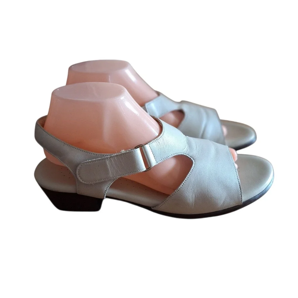 SAS Womens Suntimer Heel Strap Sandal Leather‎ Bone Size 9.5M Tripad Comfort